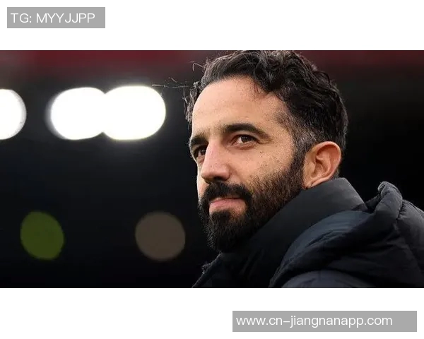 布莱顿主帅回应曼联传闻强调尊重阿莫林并表示不宜讨论此事 布莱顿主帅回应曼联传闻强调尊重阿莫林并表示不宜讨论此事