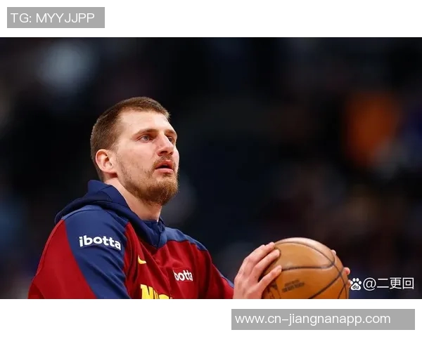 约基奇本赛季惊人数据超越传奇球星引发热议