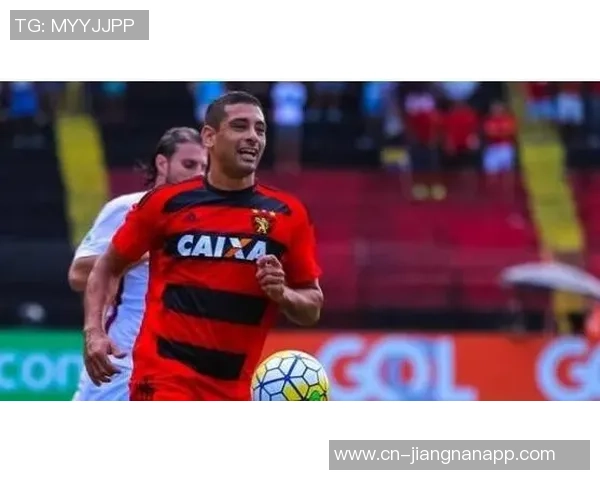 帕尔梅拉斯主帅高度评价21岁小将阿兰呼吁俱乐部给予涨薪待遇 帕尔梅拉斯主帅高度评价21岁小将阿兰呼吁俱乐部给予涨薪待遇