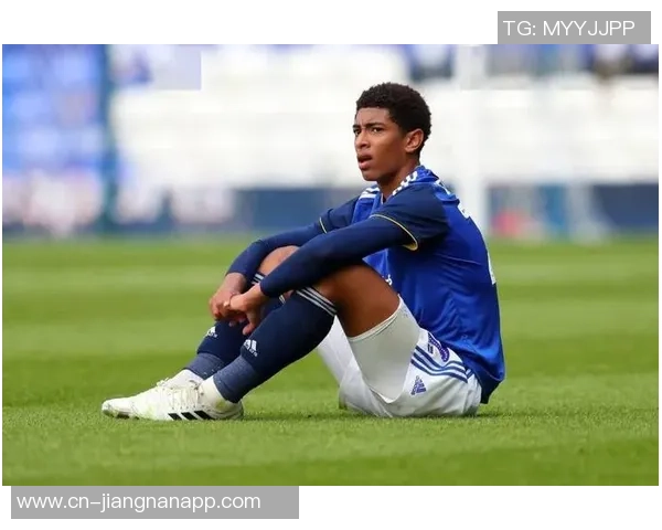 英格兰U15八年前名单曝光帕尔默贝林等六人现身身价合计五亿六千万