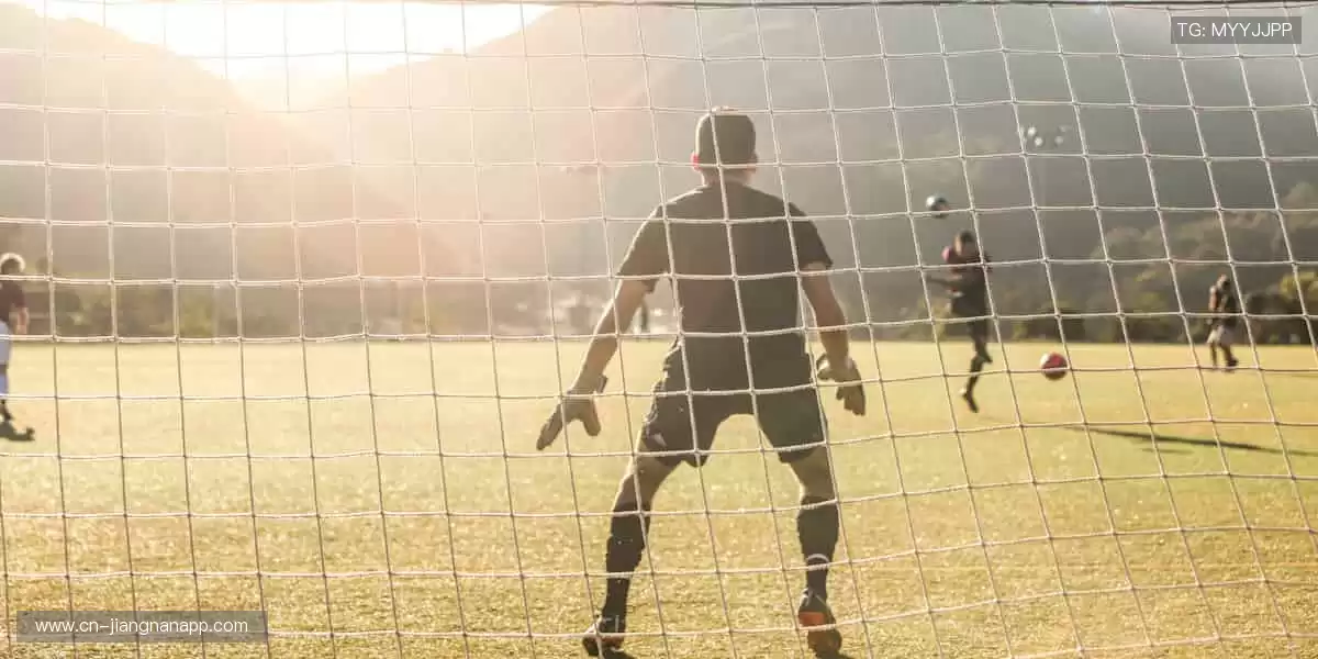 🏀 巅峰对决,不容错过!🏅